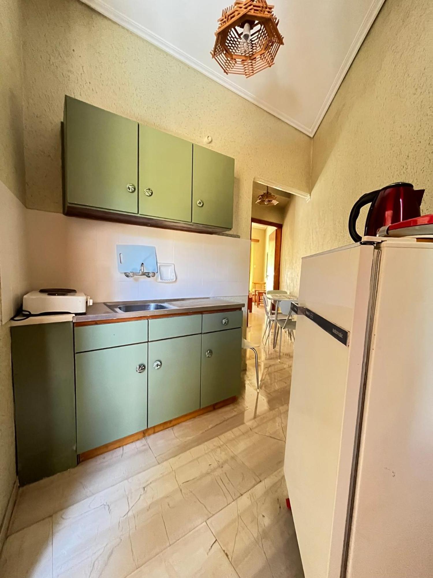 Oelia Rooms & Apartments Agia Marina  Exteriör bild